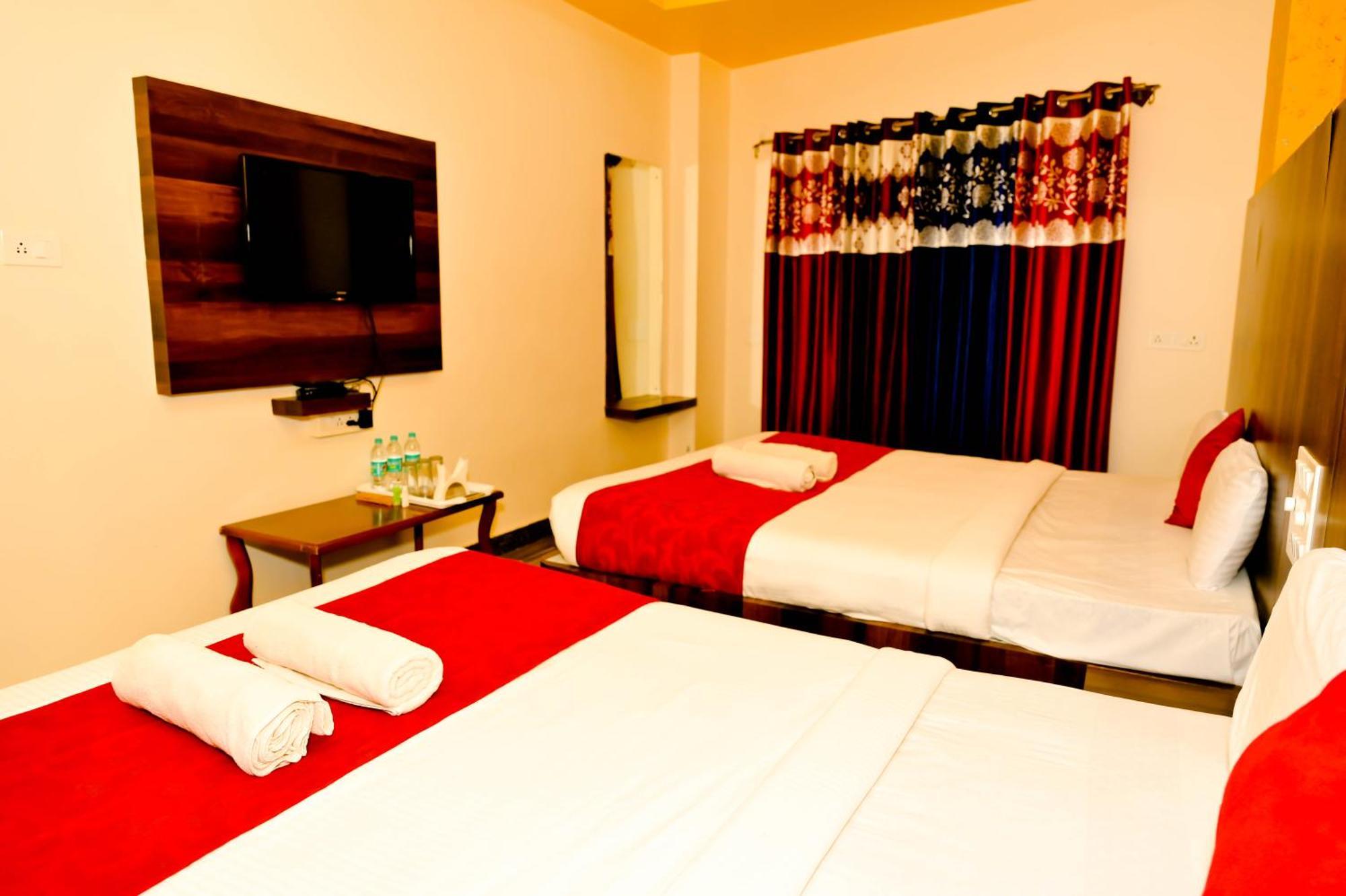 Hotel Townhouse Mk Chikmagalūr Esterno foto