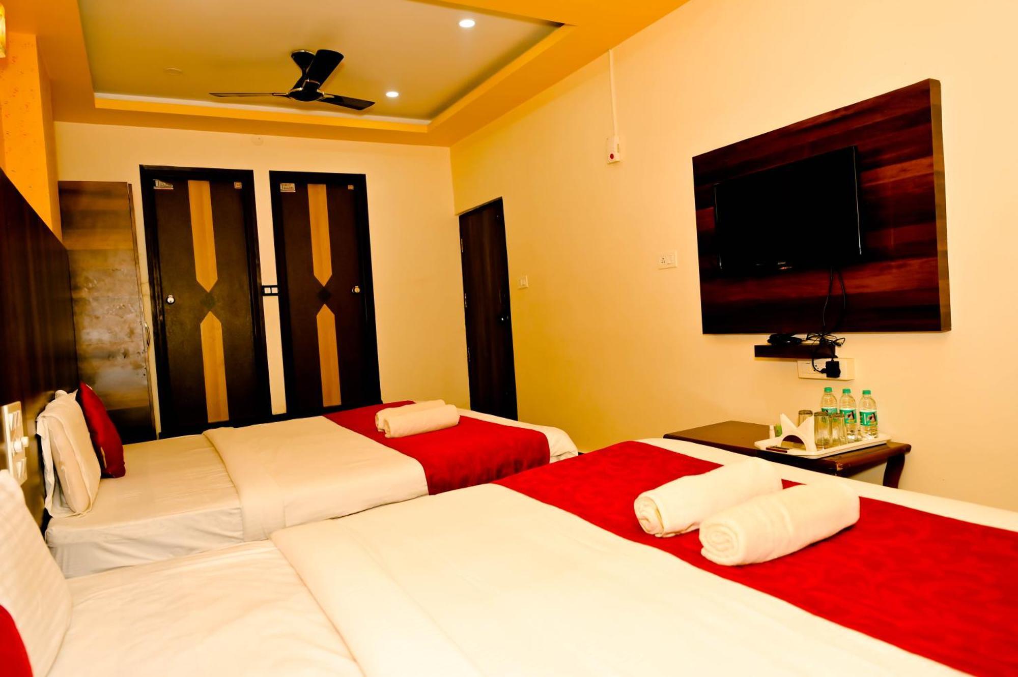 Hotel Townhouse Mk Chikmagalūr Esterno foto
