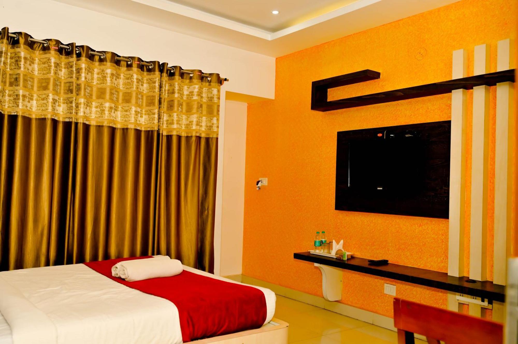 Hotel Townhouse Mk Chikmagalūr Esterno foto