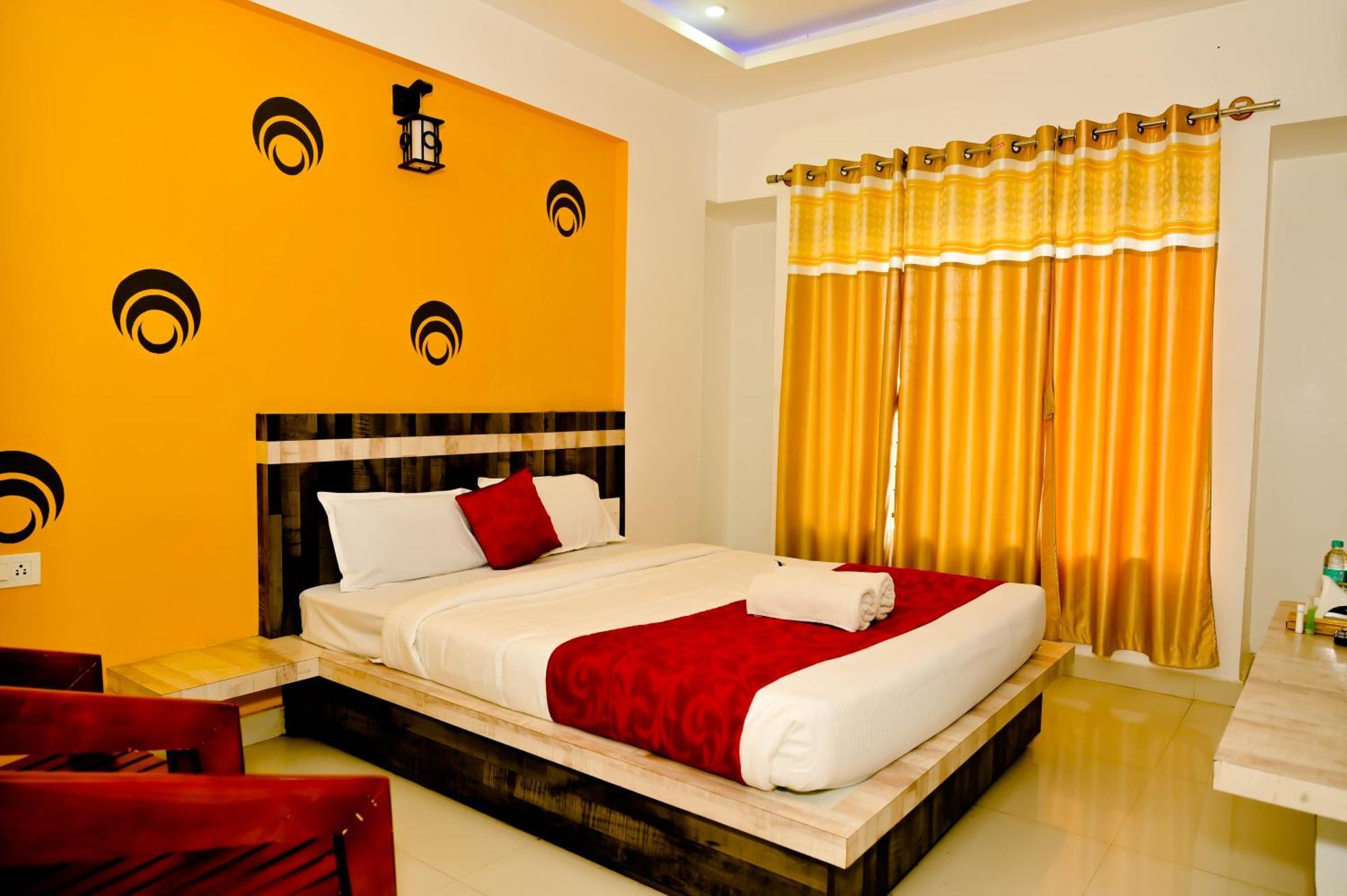 Hotel Townhouse Mk Chikmagalūr Esterno foto