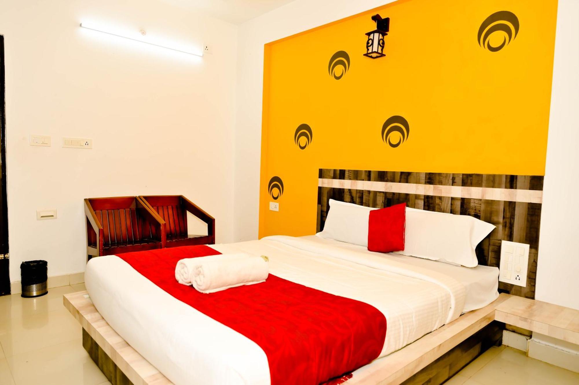Hotel Townhouse Mk Chikmagalūr Esterno foto